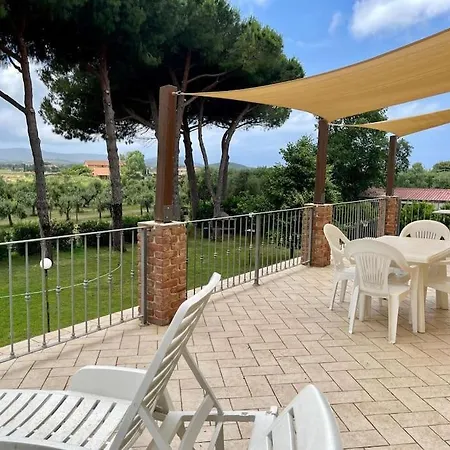 Agriturismo I Granai Venturina Terme Exterior foto